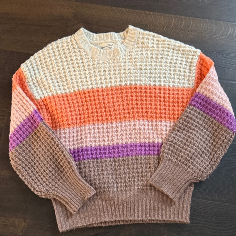 Universal Thread Multicolor Striped Sweater
